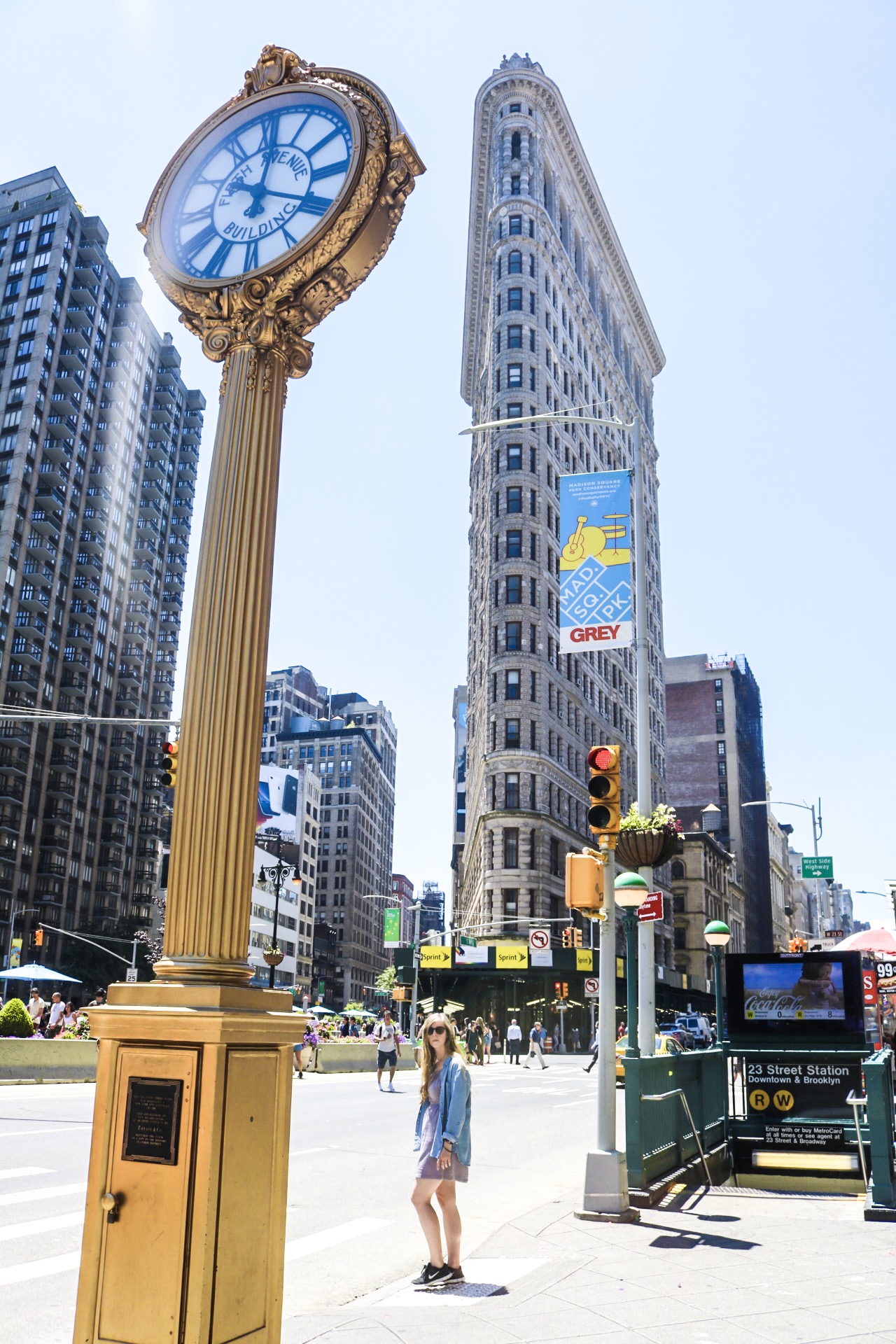 Experience Nyc Like A Local: Nighttime Edition - p6lzwy9
